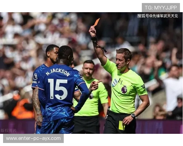 切尔西帕尔默边线传中造成致命混乱