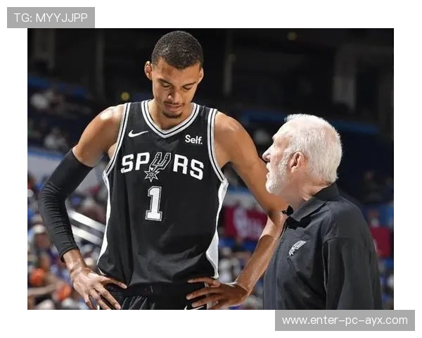 文班亚马8次盖帽筑墙，马刺客场轻取魔术队