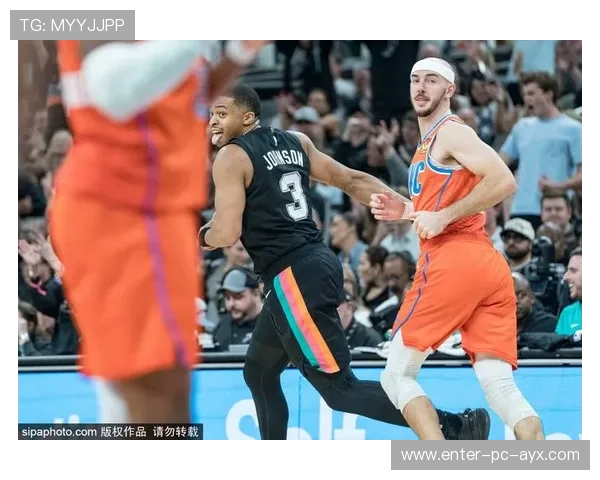 福克斯精准分球助攻得手，国王整场打出团队拼搏